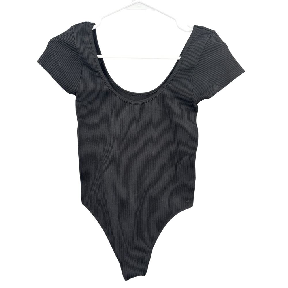 American Eagle Short Sleeve Black Ribbed Bodysuit Body Suit Women’s Medium